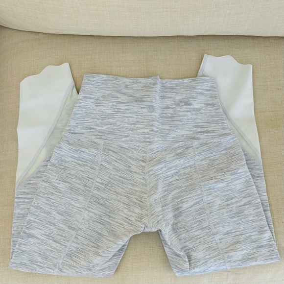 Lululemon Wunder Under Scallop Crop - Picture 8 of 10